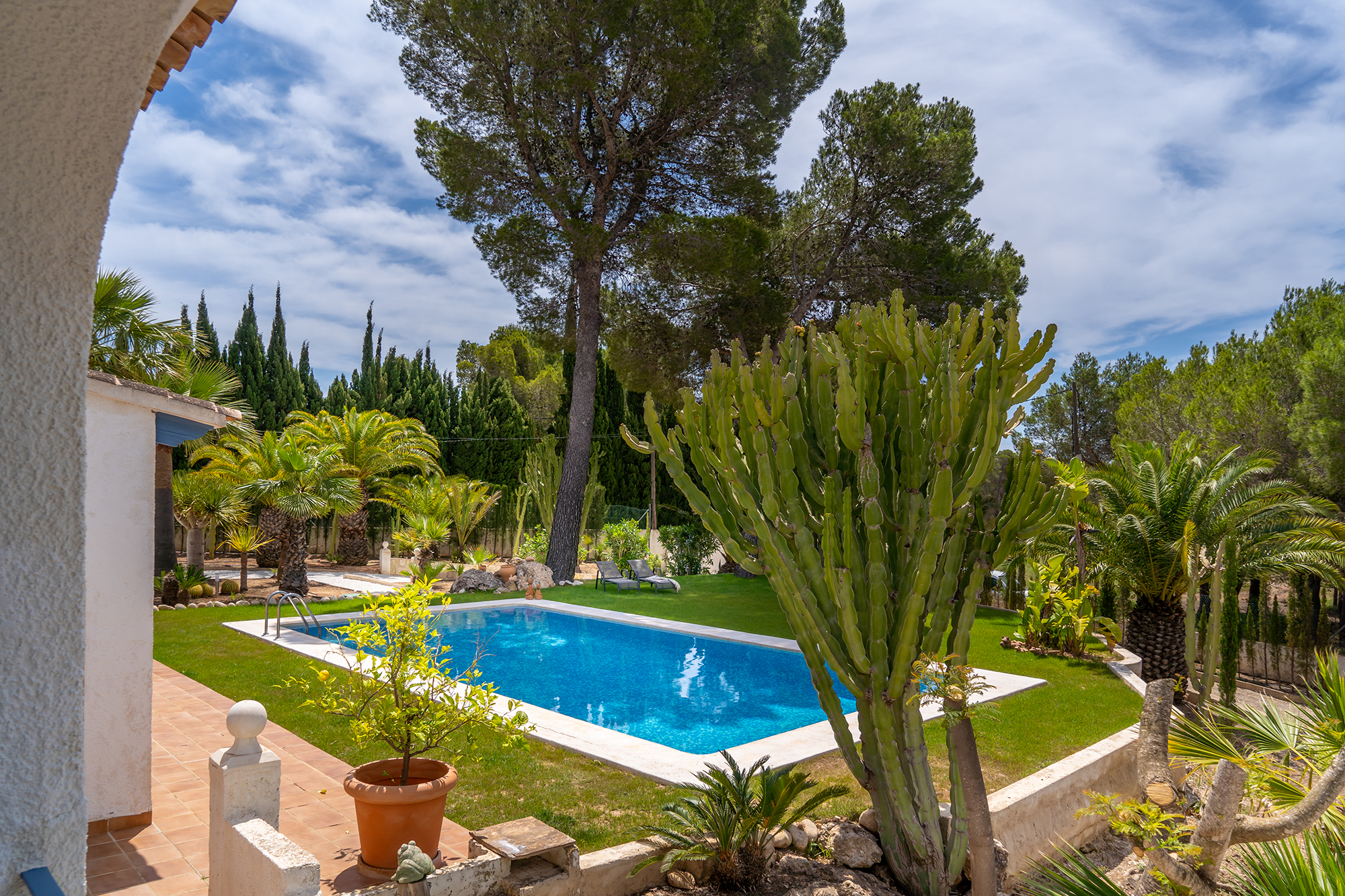 Holiday House Las Araucarias Gardens