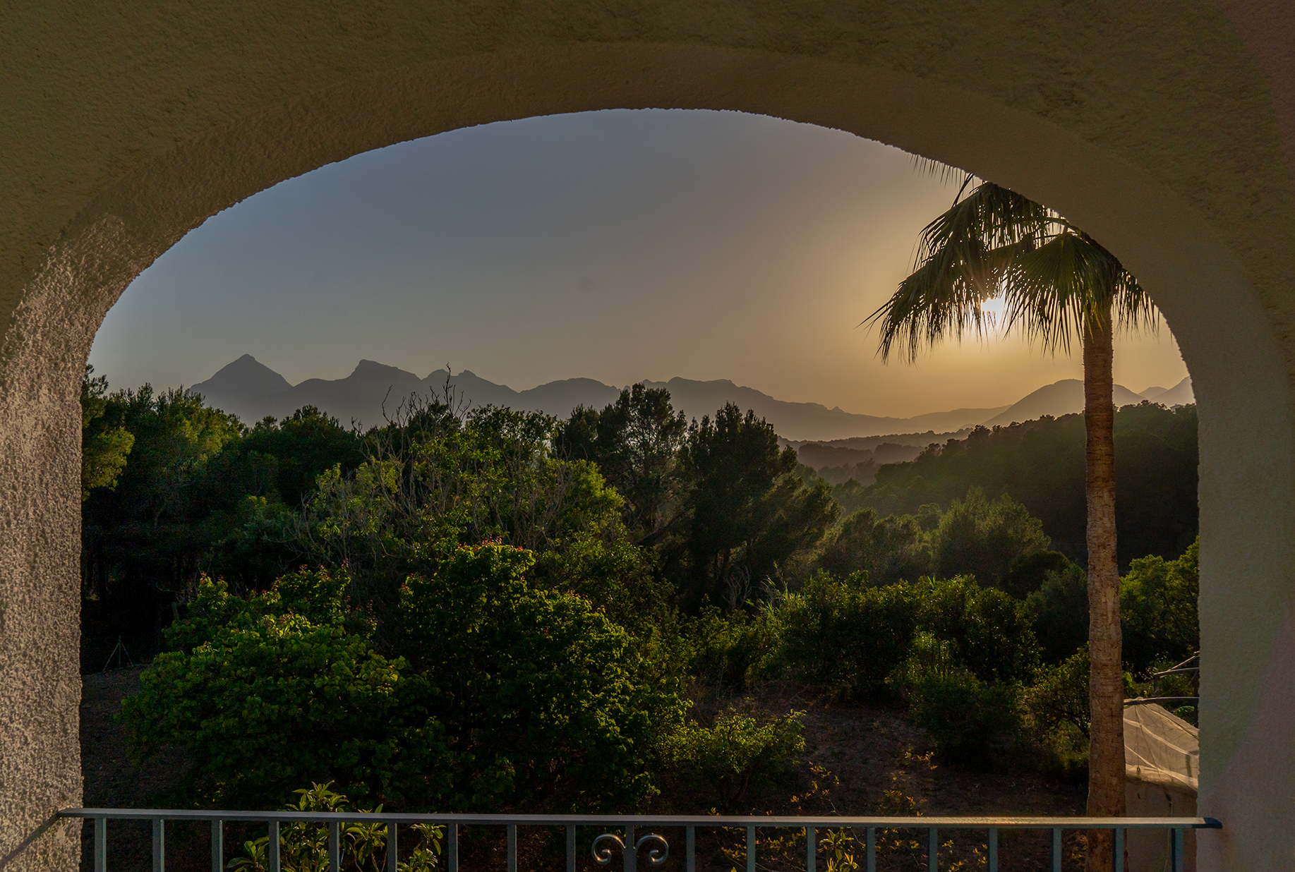 Holiday House Las Araucarias Gardens